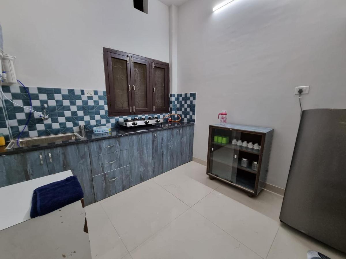 Leela Homestay Jabalpur - Lily - 2 Bhk Luxury Appartment Extérieur photo