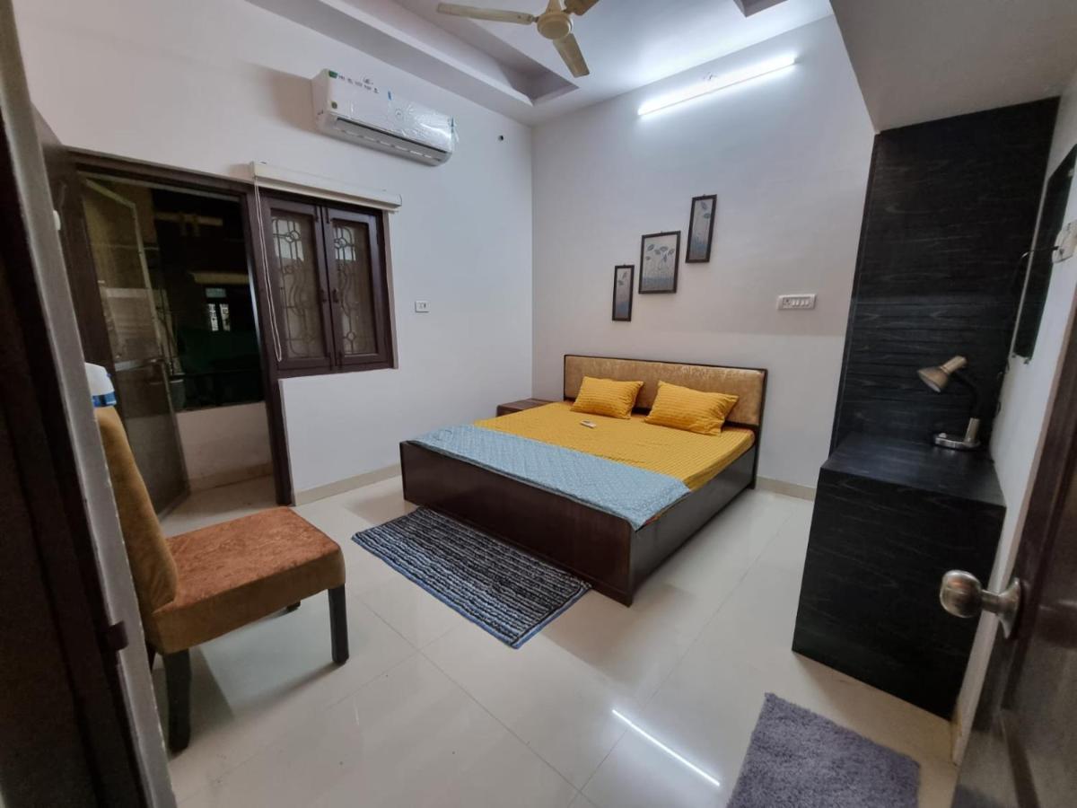 Leela Homestay Jabalpur - Lily - 2 Bhk Luxury Appartment Extérieur photo